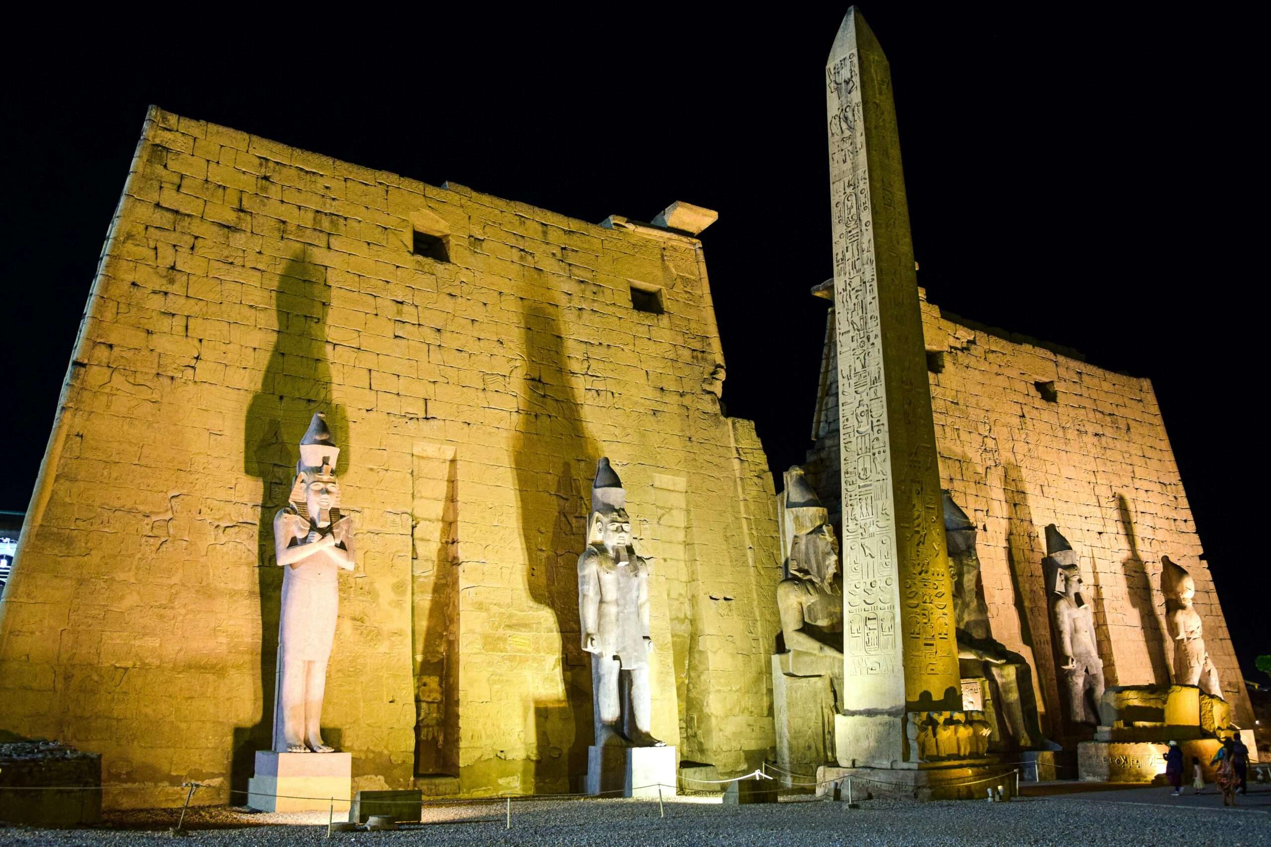 Luxor-Tempel nachts, Royalgateways